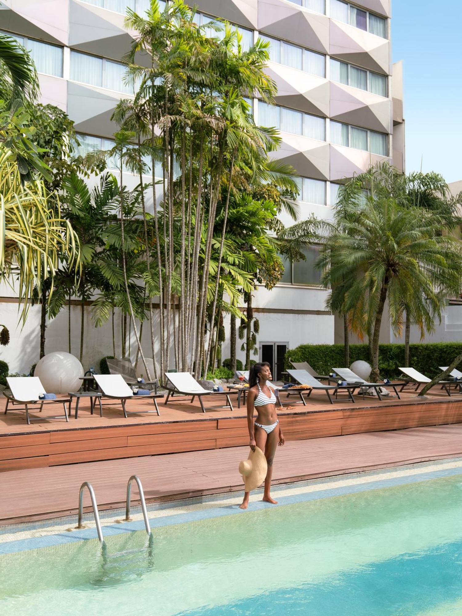 Novotel Abidjan Plateau Esterno foto