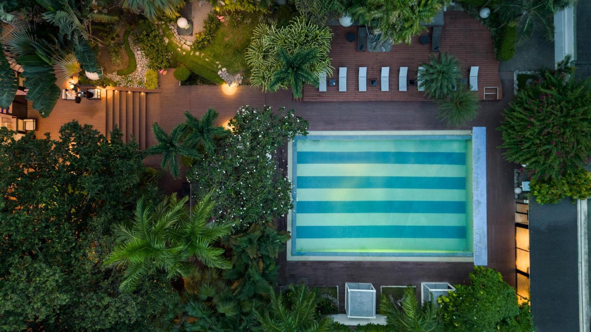 Novotel Abidjan Plateau Esterno foto