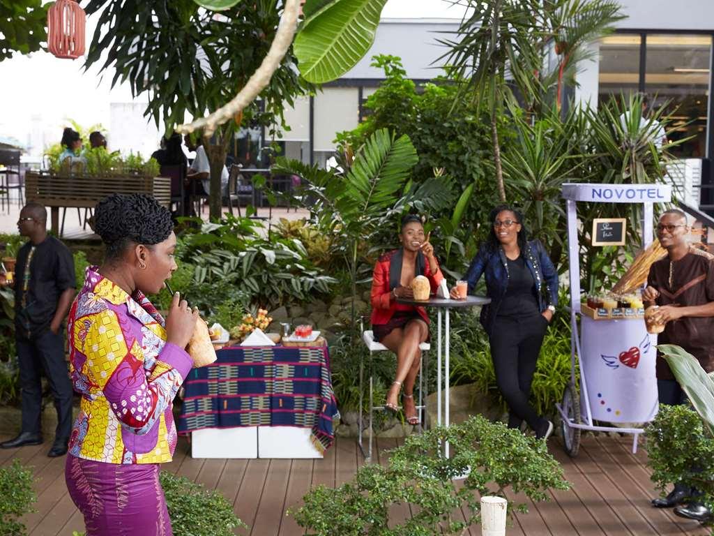 Novotel Abidjan Plateau Ristorante foto