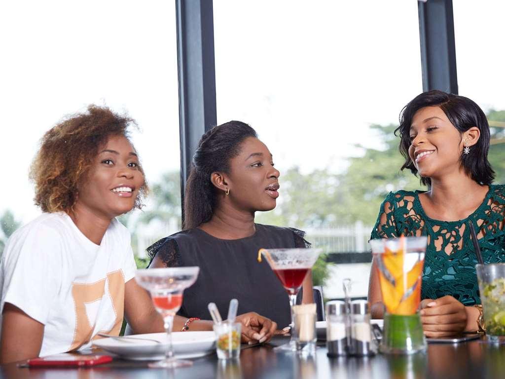 Novotel Abidjan Plateau Ristorante foto