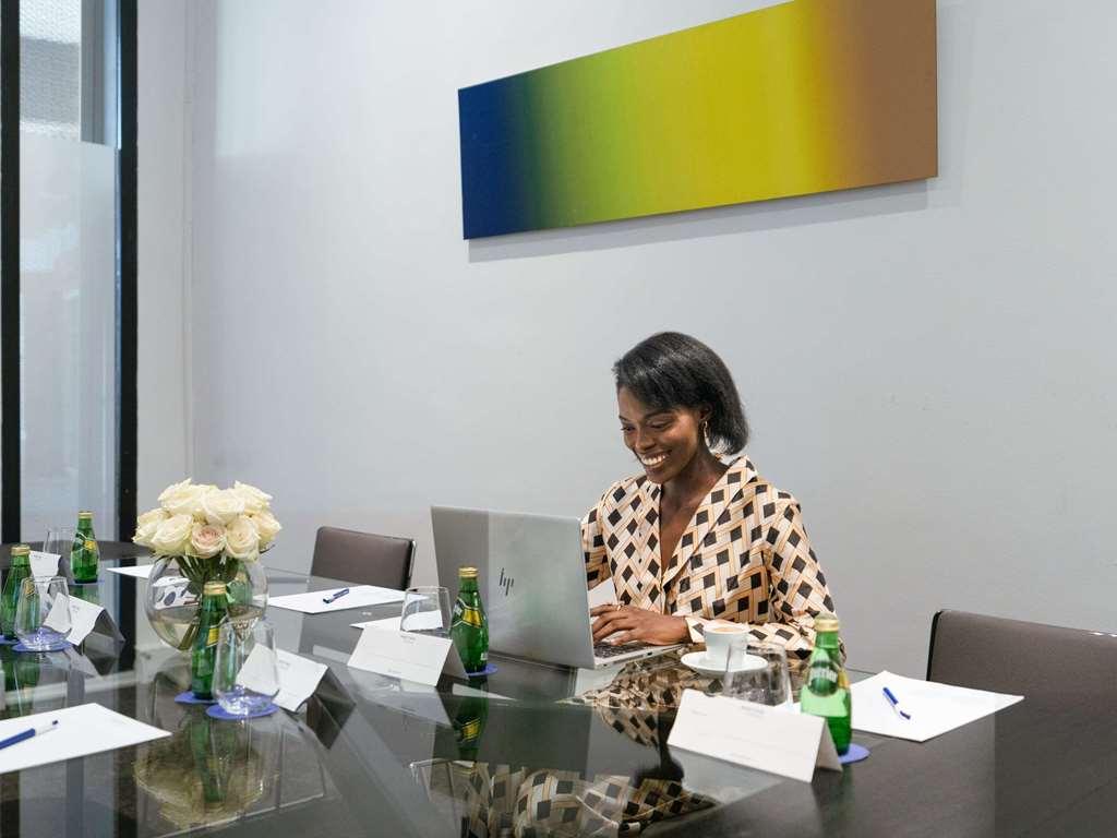 Novotel Abidjan Plateau Servizi foto